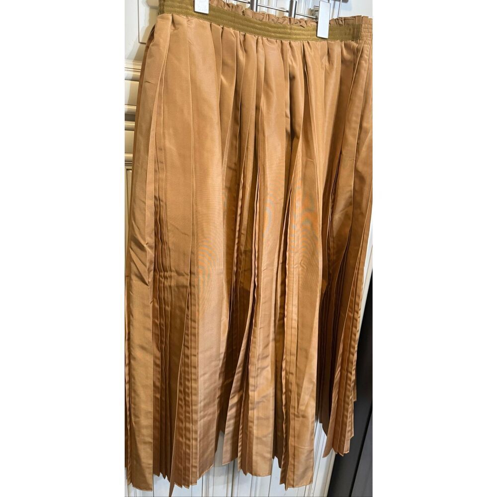Rare Prada Milano  Pull-On Pleated A-Line Midi Skirt Tan Brown Size 38 NWOT